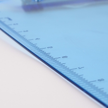 齐心A744板夹/便携式书写板夹 A4 竖式 透明蓝 单个装